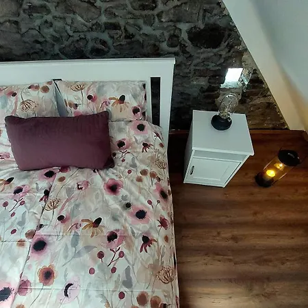 Nalam Alszol Vendeghaz דירה