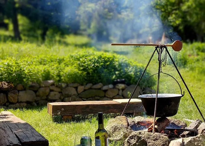 Nalam Alszol Vendeghaz * Taliandorogd